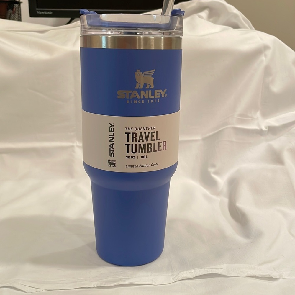 Stanley target exclusive Perwinkle Envy limited edition color.  30 oz.